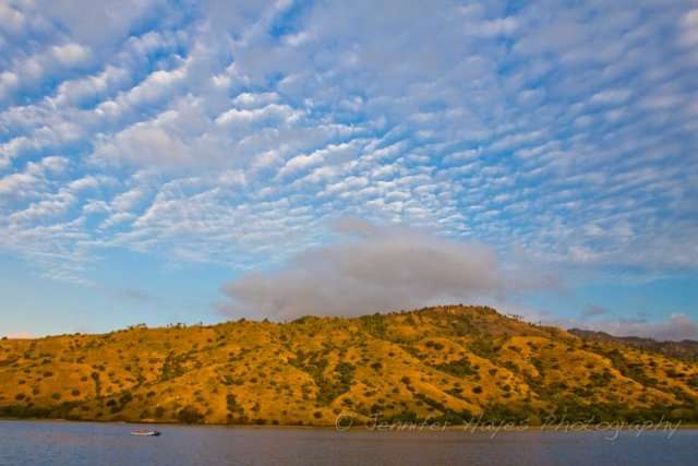 Komodo Rippling Sky