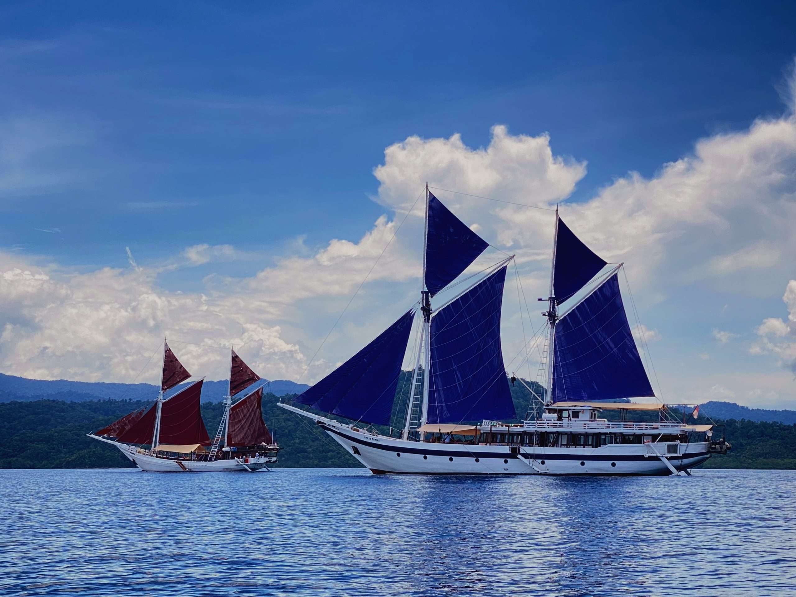 Ombak Putih & katharina in Batanta