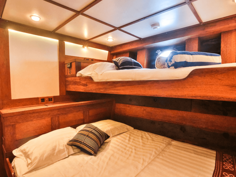 Our Ship - Ombak Putih - Cabin 9