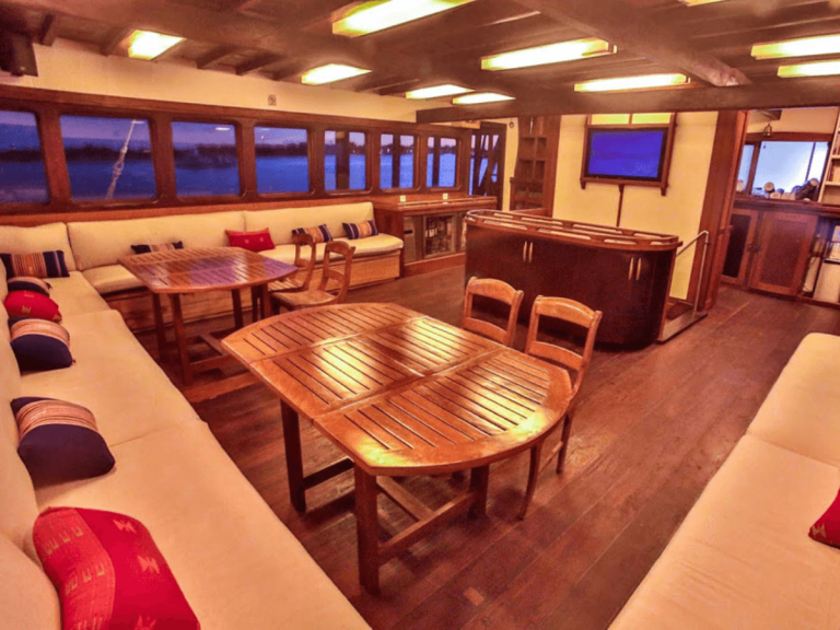 Our Ship - Ombak Putih - Lounge 2